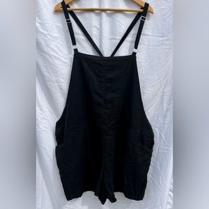 Torrid size 3 Linen Overall Shorts